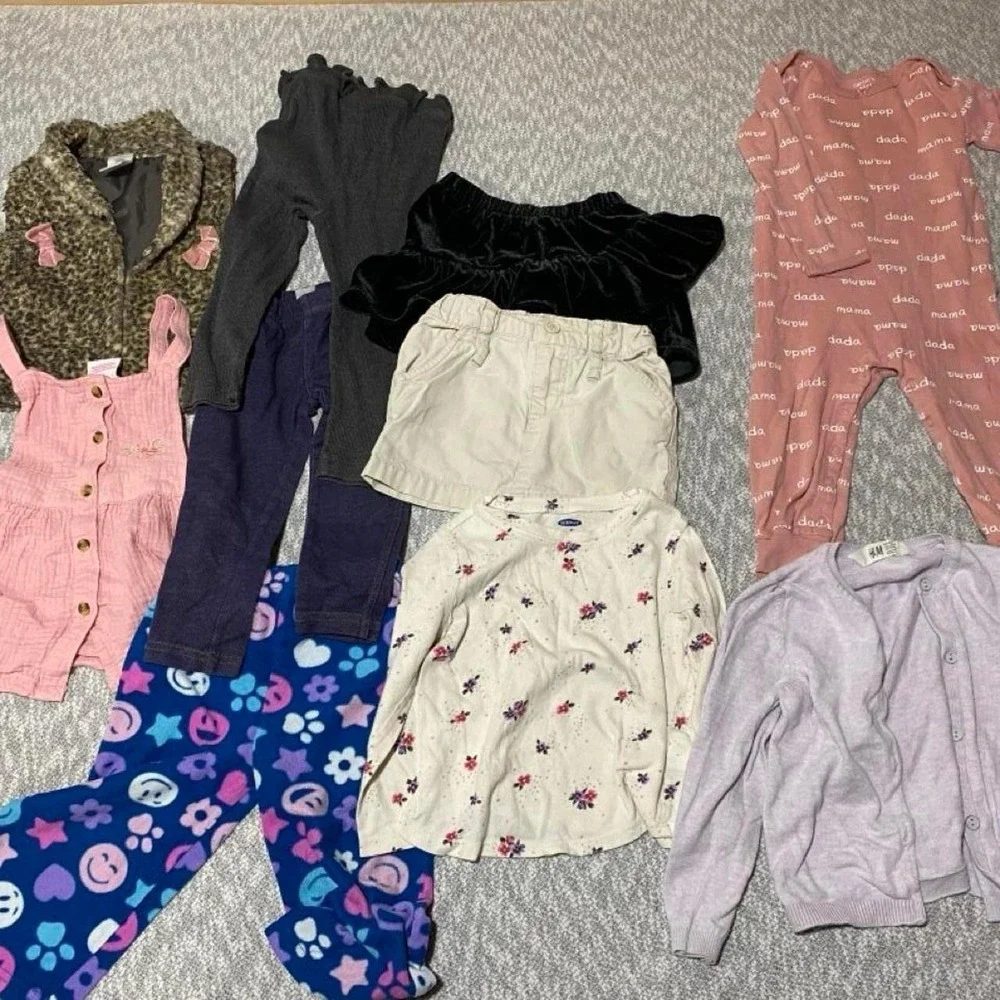 Baby girl clothes bundle 2T. SKU-A971